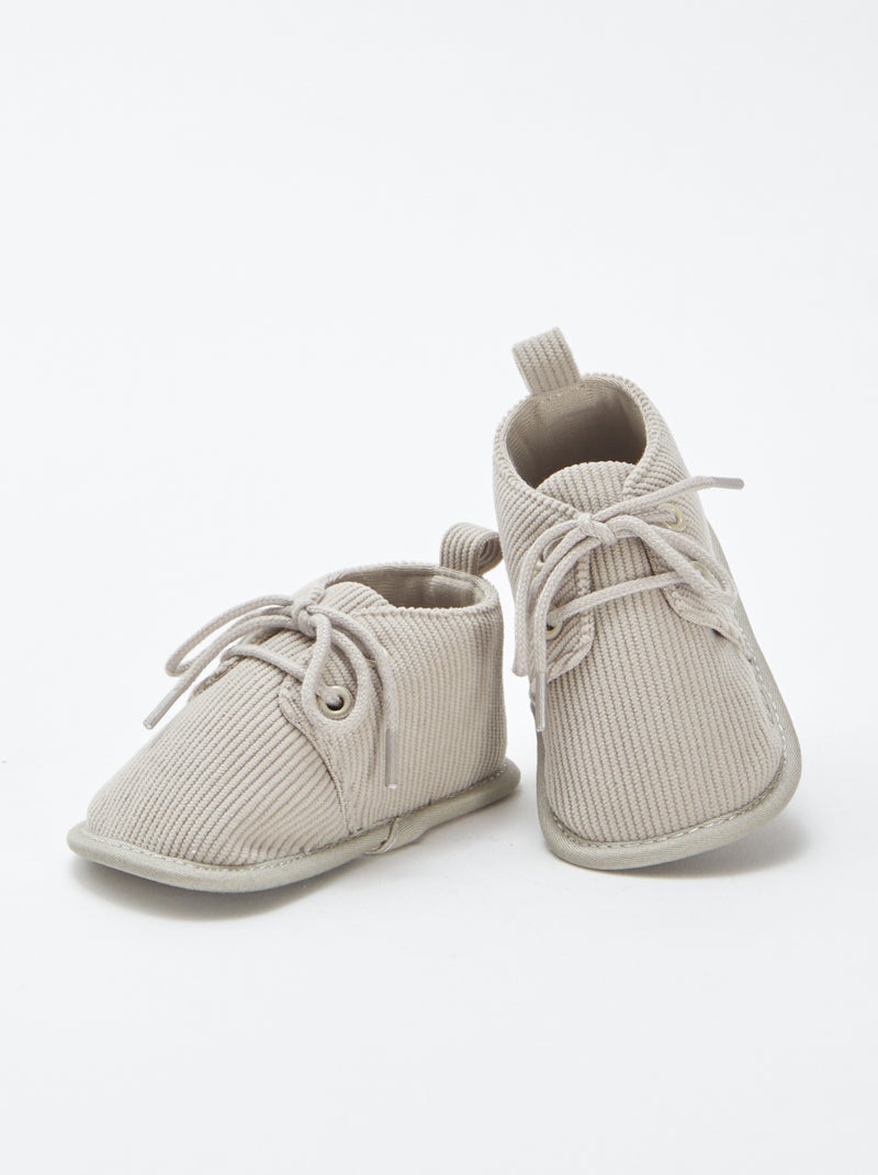 Pantufas com atacadores Cinza - Kiabi