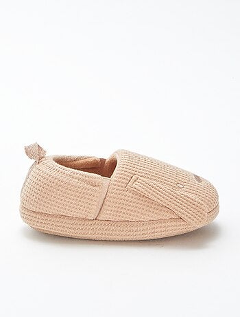 Pantufas com coelhos