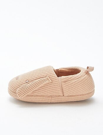 Pantufas com coelhos