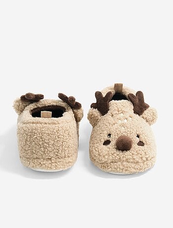 Pantufas com efeito de carneira