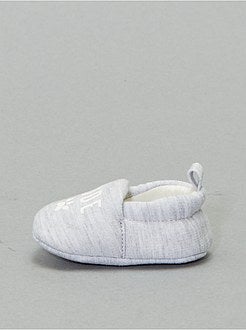 Pantufas com mensagem - Kiabi