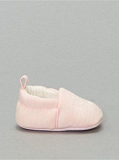 Pantufas com mensagem - Kiabi