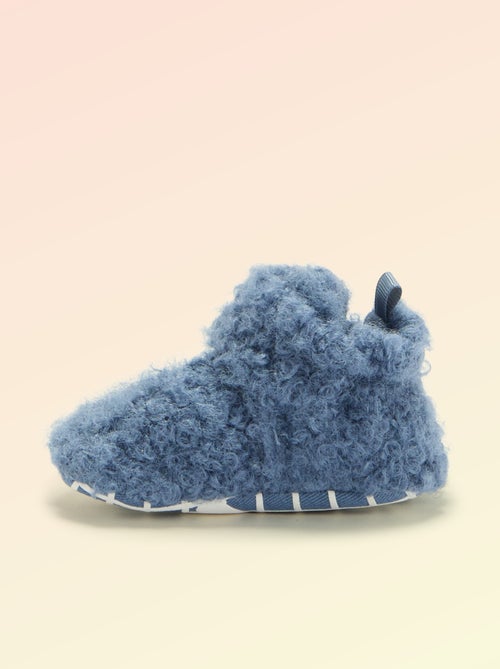 Pantufas de cano alto com efeito carneiro - 'Kitchoun' - Kiabi Pantufas de cano alto com efeito carneiro - 'Kitchoun' - Kiabi