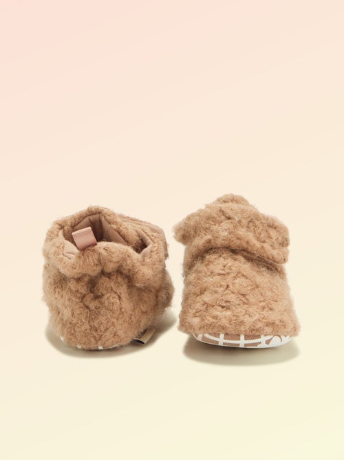 Pantufas de cano alto com efeito carneiro - 'Kitchoun' - Kiabi Pantufas de cano alto com efeito carneiro - 'Kitchoun' - Kiabi