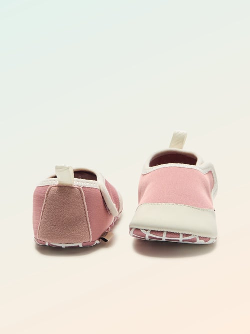 Pantufas de motricidade 2 'para gatinhar' - Kitchoun - Kiabi