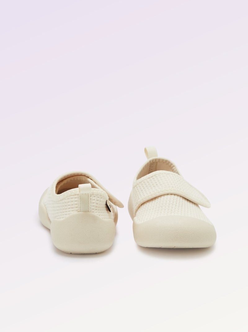 Pantufas de motricidade 3 'primeiros passos' - Kitchoun Bege - Kiabi
