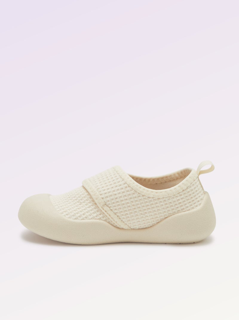 Pantufas de motricidade 3 'primeiros passos' - Kitchoun Bege - Kiabi