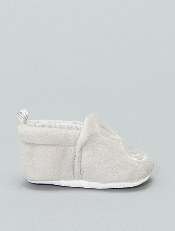 Pantufas em ratina - Kiabi