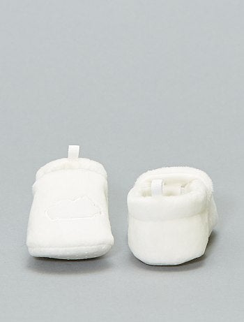 Pantufas em ratina - Kiabi