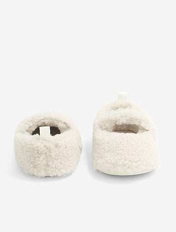 Pantufas estilo sabrinas
