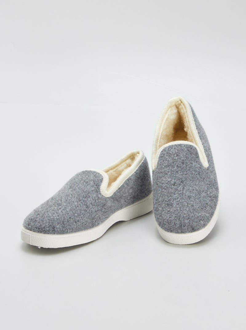 Pantufas fechadas forradas a efeito lã de carneiro CINZA - Kiabi