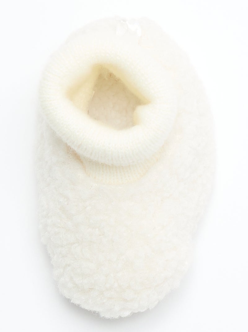 Pantufas forradas Branco - Kiabi