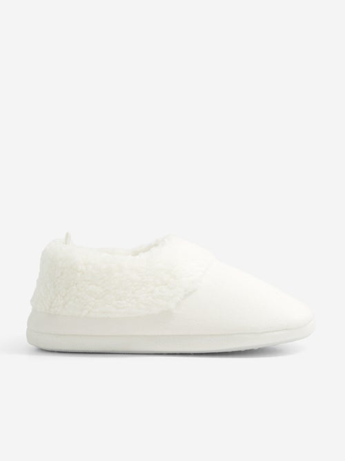 Pantufas forradas tipo botim baixo - Kiabi