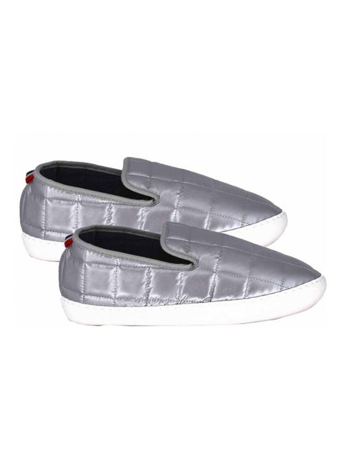 Pantufas indoor outdoor souts conforto premium - Kiabi Pantufas indoor outdoor souts conforto premium - Kiabi