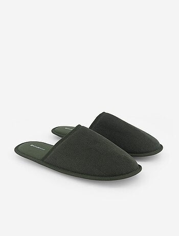 Pantufas mules lisas