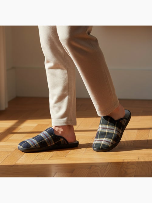 Pantufas mules para homem ozabi fabricadas em espanha, gáspea jacquard xadrez escocês - Kiabi Pantufas mules para homem ozabi fabricadas em espanha, gáspea jacquard xadrez escocês - Kiabi