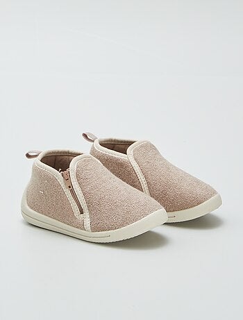 Pantufas tipo bota