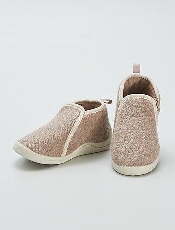 Pantufas tipo bota