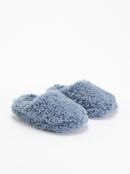 Pantufas tipo bota com efeito pele de carneiro - Kiabi