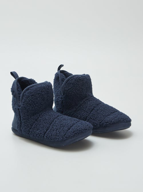 Pantufas tipo bota em sherpa - Kiabi