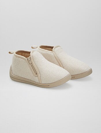 Pantufas tipo botas