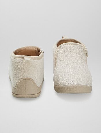 Pantufas tipo botas