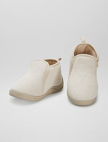 Pantufas tipo botas