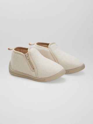 Pantufas tipo botas