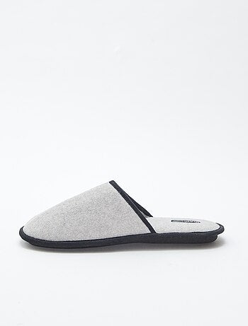 Pantufas tipo chinelas
