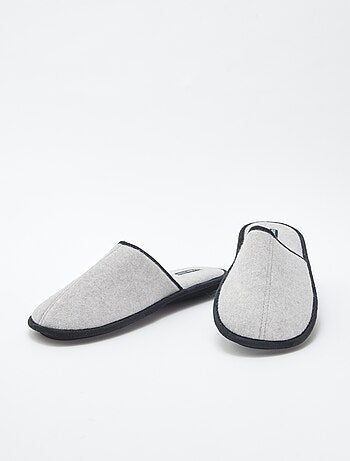 Pantufas tipo chinelas