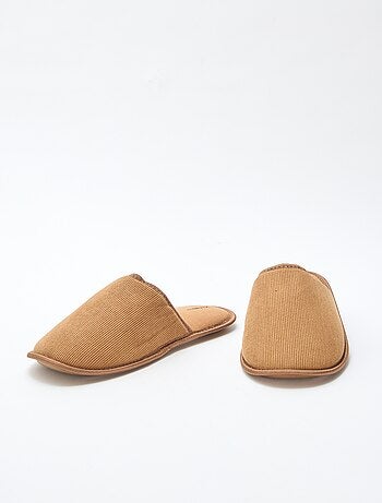 Pantufas tipo chinelas de veludo