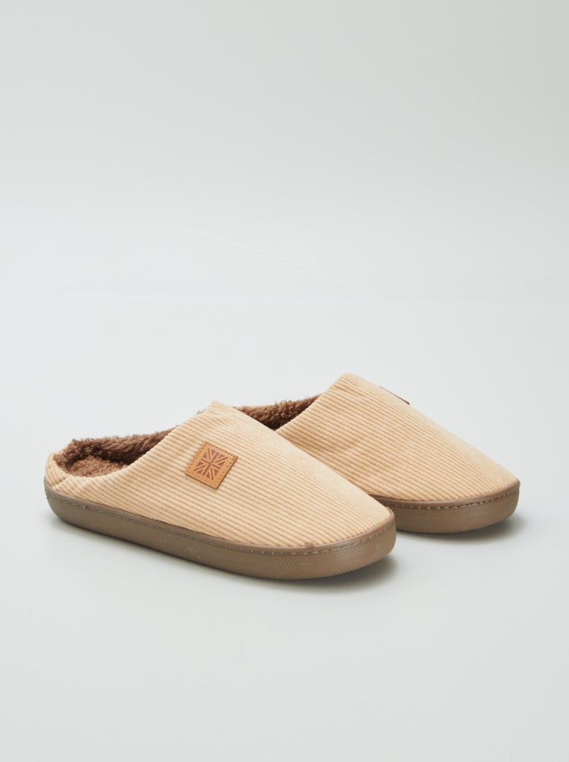 Pantufas tipo chinelas de veludo forradas BEGE - Kiabi