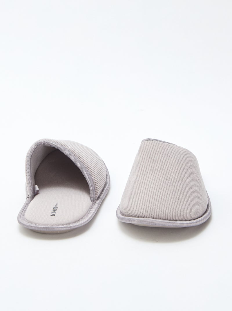 Pantufas tipo chinelas de veludo Verde - Kiabi