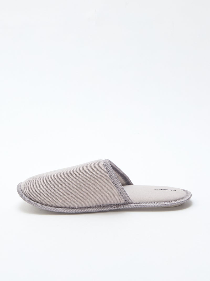 Pantufas tipo chinelas de veludo Verde - Kiabi