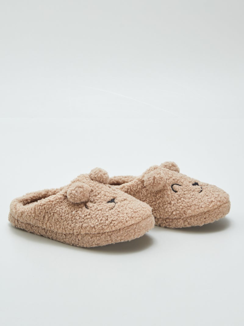 Pantufas tipo chinelas efeito lã de carneiro CASTANHO - Kiabi