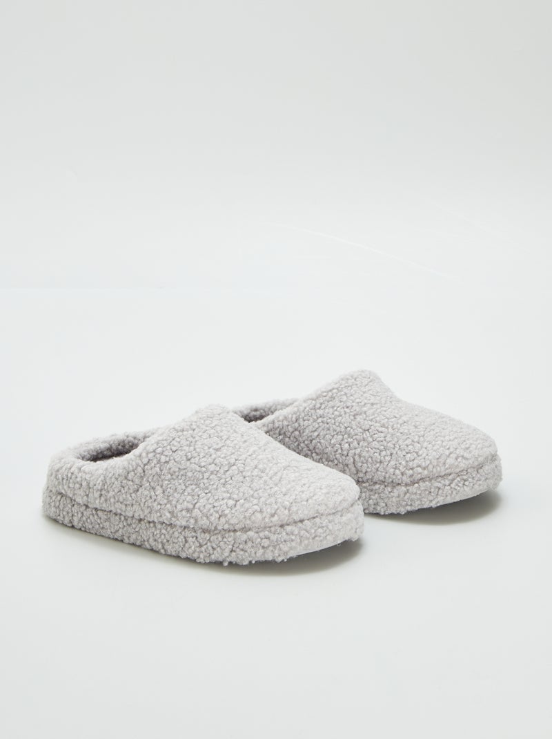 Pantufas tipo chinelas efeito lã de carneiro CINZA - Kiabi