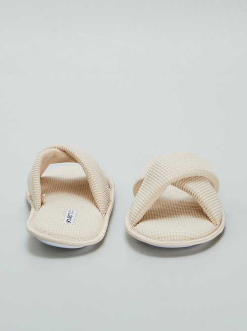 Pantufas tipo chinelas em gaze de algodão - Kiabi