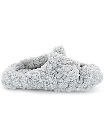 Pantufas tipo chinelas em sherpa - Kiabi