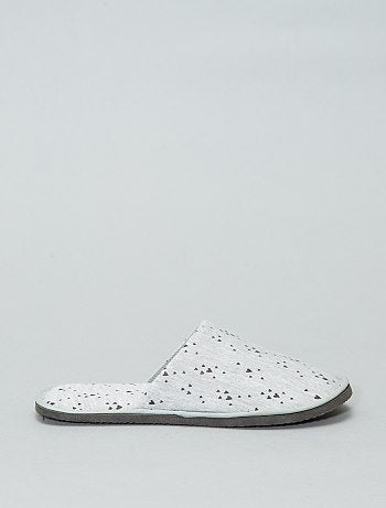 Pantufas tipo chinelas estampadas - Kiabi