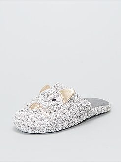 Pantufas tipo chinelas 'gato' com pequenas fivelas - Kiabi