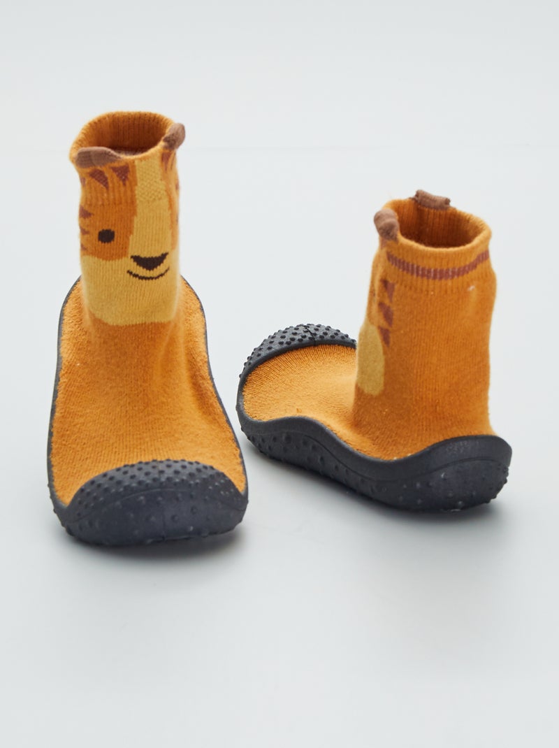 Pantufas tipo meias subidas modelo tigre PRETO - Kiabi
