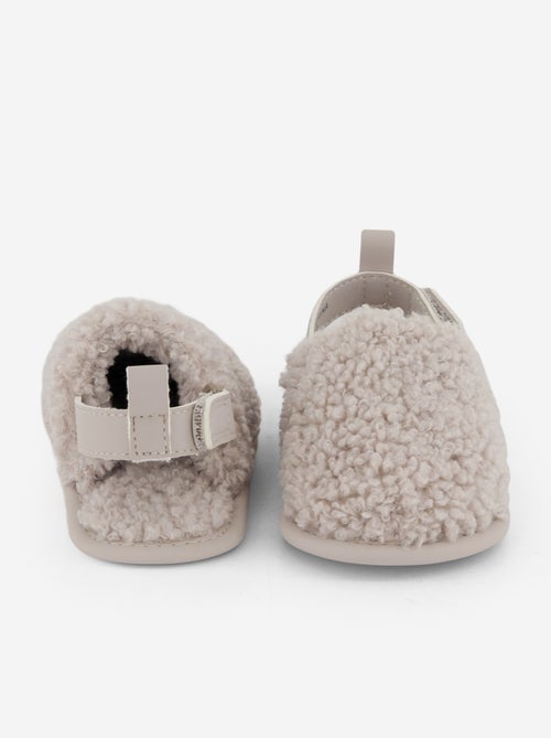 Pantufas tipo mule com tiras de suporte - Kiabi