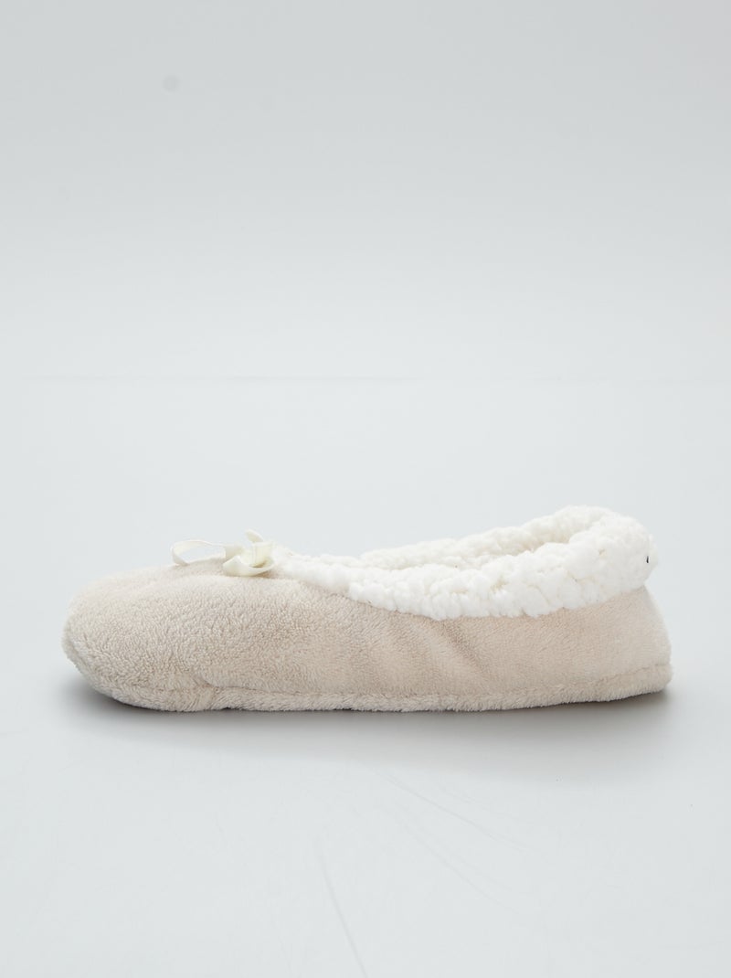 Pantufas tipo sabrinas forradas BEGE - Kiabi