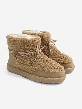 Par de botas forradas