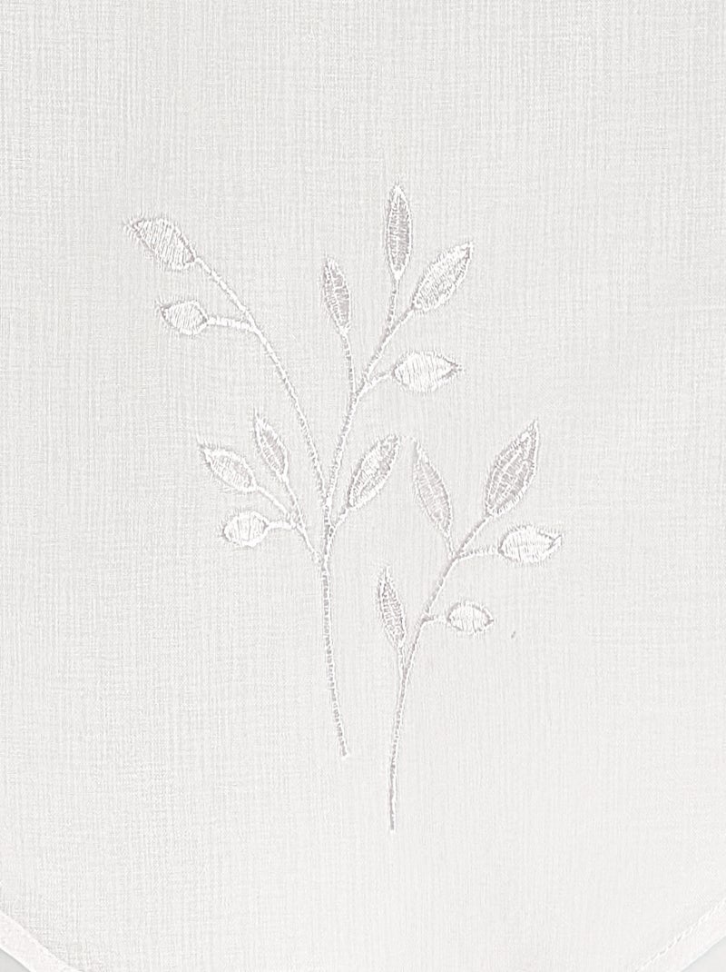 Par de cortinados bordados Branco - Kiabi