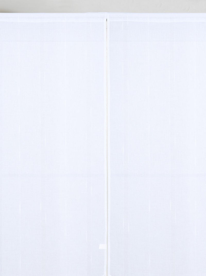 Par de cortinas pequenas com riscas verticais brilhantes Branco - Kiabi
