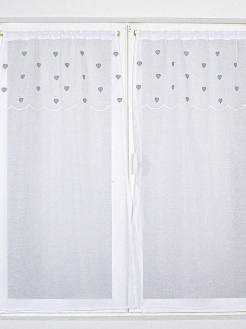 Par de cortinas rectas pequenas com corações na parte superior - Kiabi