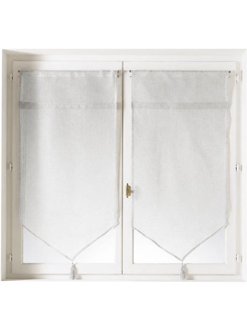 Par de cortinas transparentes com acabamento em macramé com motivos de corações - Kiabi