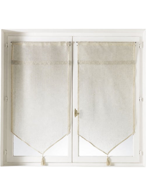 Par de cortinas transparentes com acabamento em macramé com motivos de corações - Kiabi Par de cortinas transparentes com acabamento em macramé com motivos de corações - Kiabi