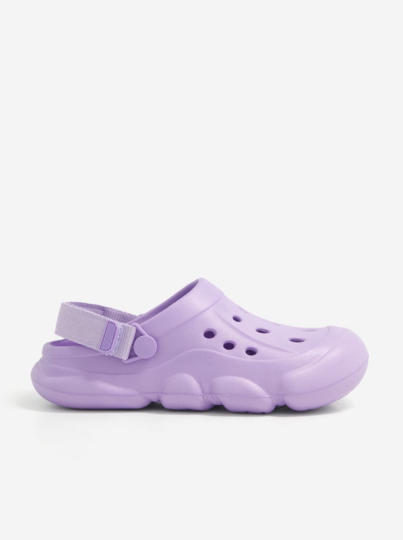 Par de mules fechadas para a praia Violeta - Kiabi